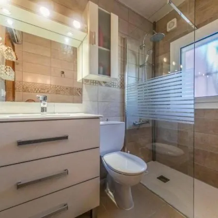 Villa En Ametlla De Mar Con Piscina Privada, Jardin Y Parking - 6 Personas - Hisp-217-214
